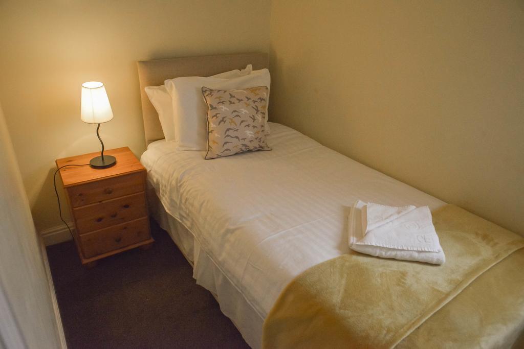 The Whitestonecliffe Inn Sutton  Zimmer foto